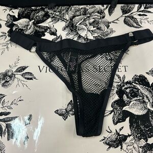 NWOT Victoria’s Secret Very Sexy Thong Panty SIZE XL